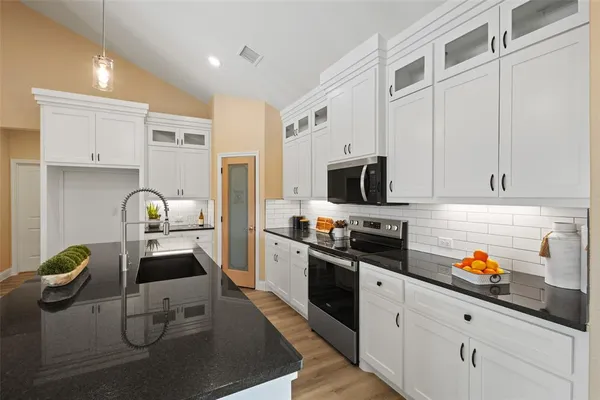 $515,000 | 2448 Private Road 1169, Farmersville, TX 75442