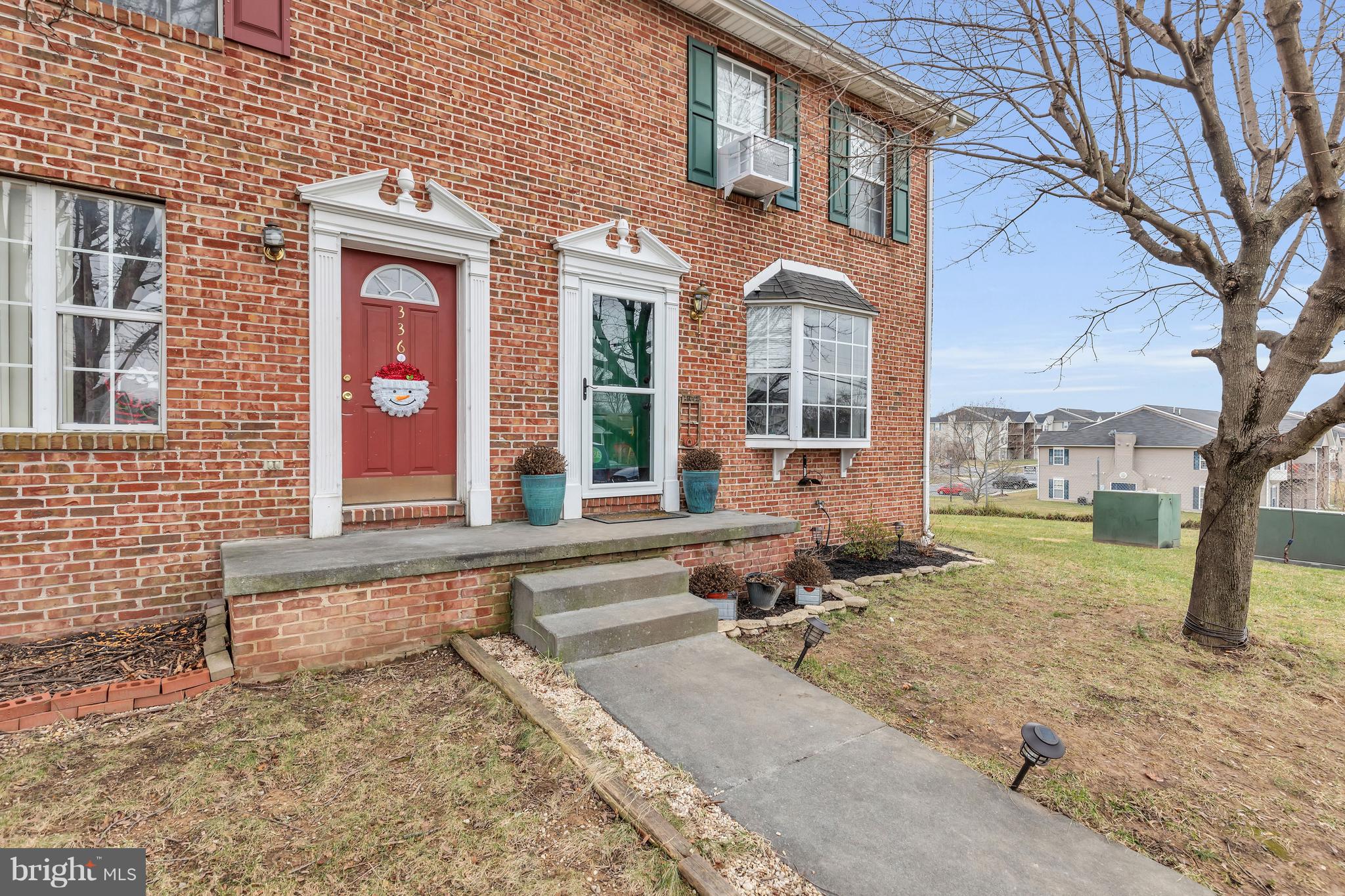334 Valley Mill Road Winchester, VA 22602 - Photo 3 of 21 Brick end unit townhome in excellent location!