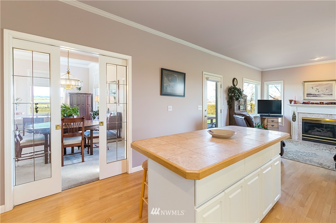 5690 Jones Road Sumas, WA 98295 - Photo 6 of 32