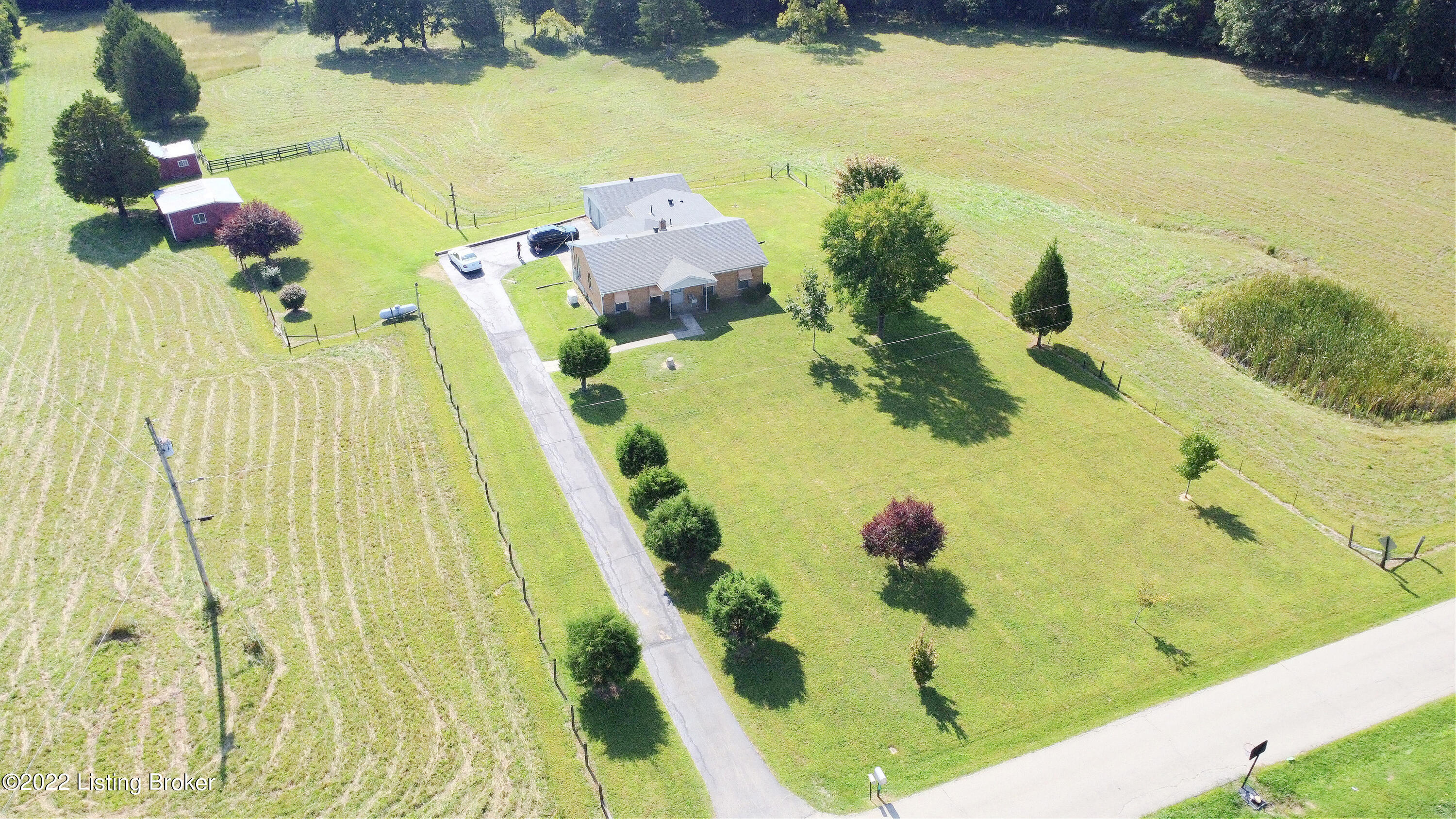 976 Browningtown Road Shepherdsville, KY 40165 - Photo 9 of 22 4