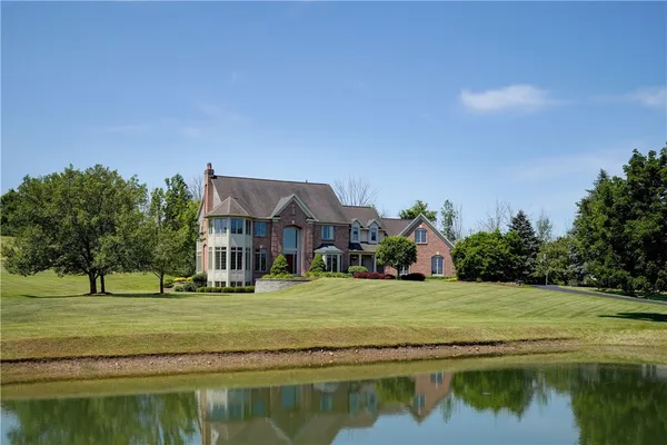 $1,150,000 | 82 Lanning Road, Mendon, NY 14472