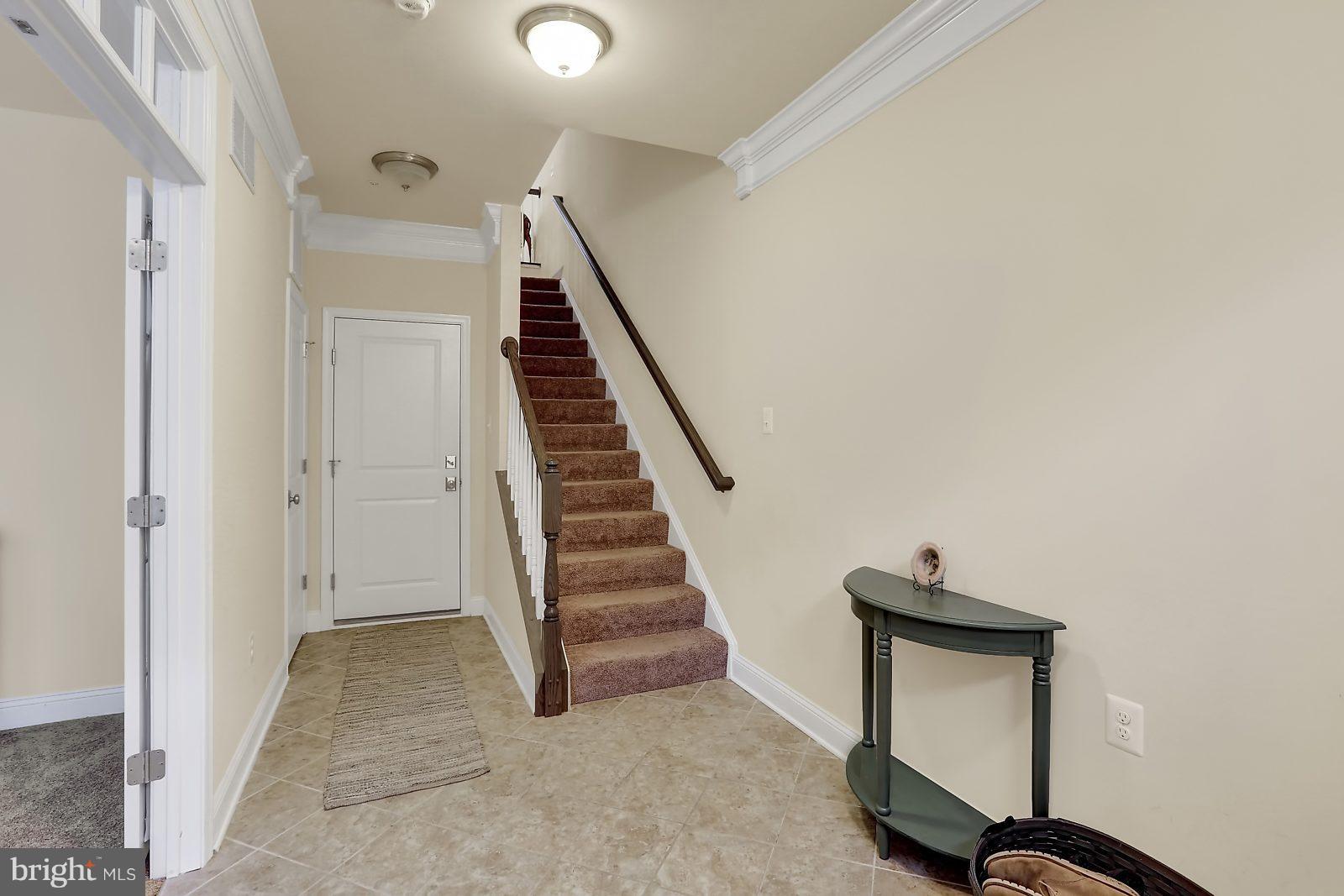 6035 Maple Hill Road Ellicott City, MD 21043 - Photo 2 of 30 Foyer