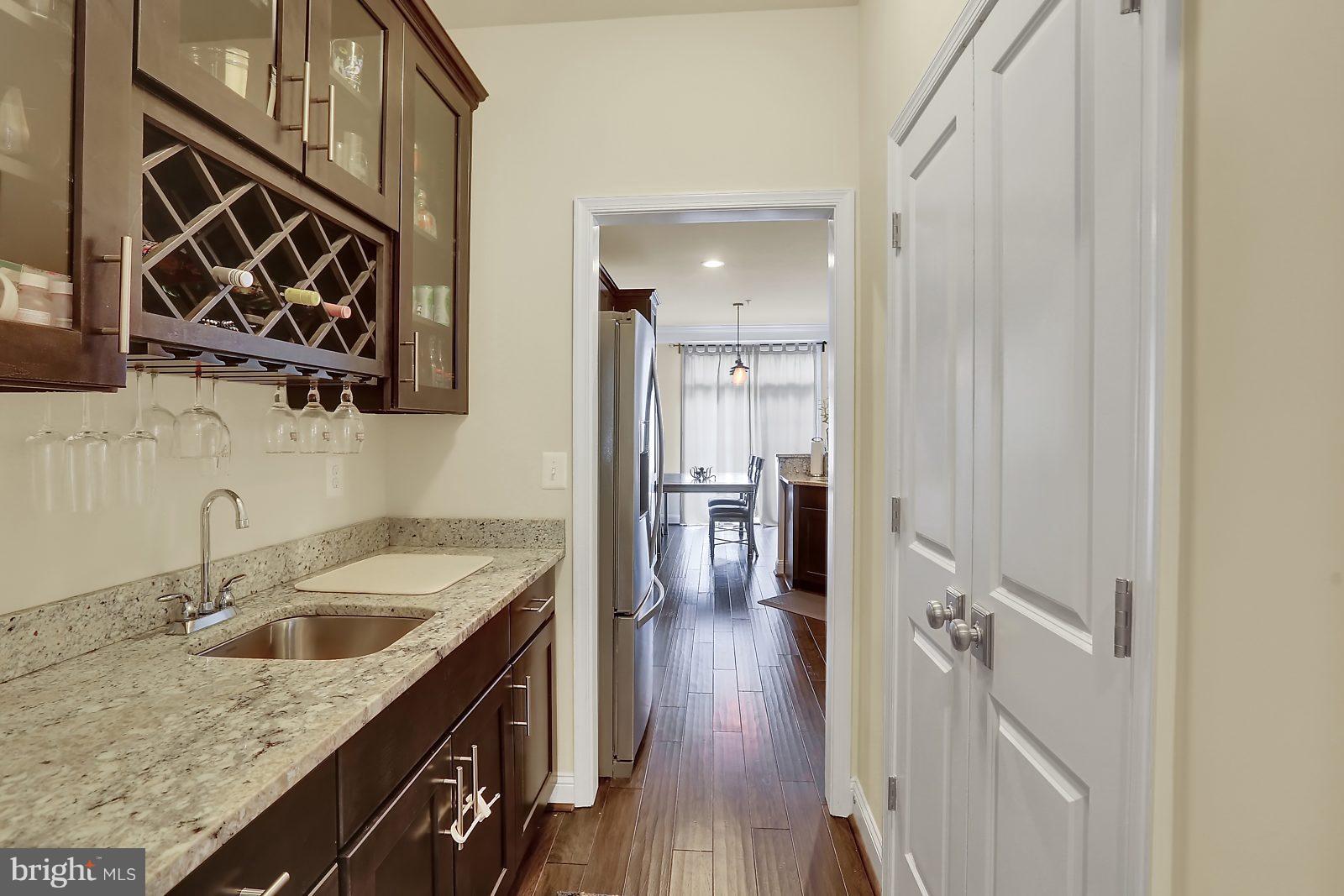 6035 Maple Hill Road Ellicott City, MD 21043 - Photo 11 of 30 Wet Bar