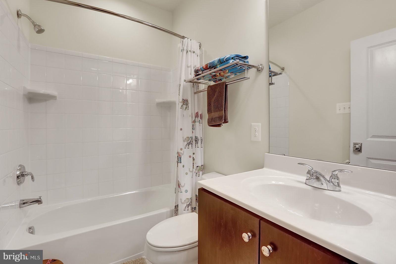 6035 Maple Hill Road Ellicott City, MD 21043 - Photo 22 of 30 Bath