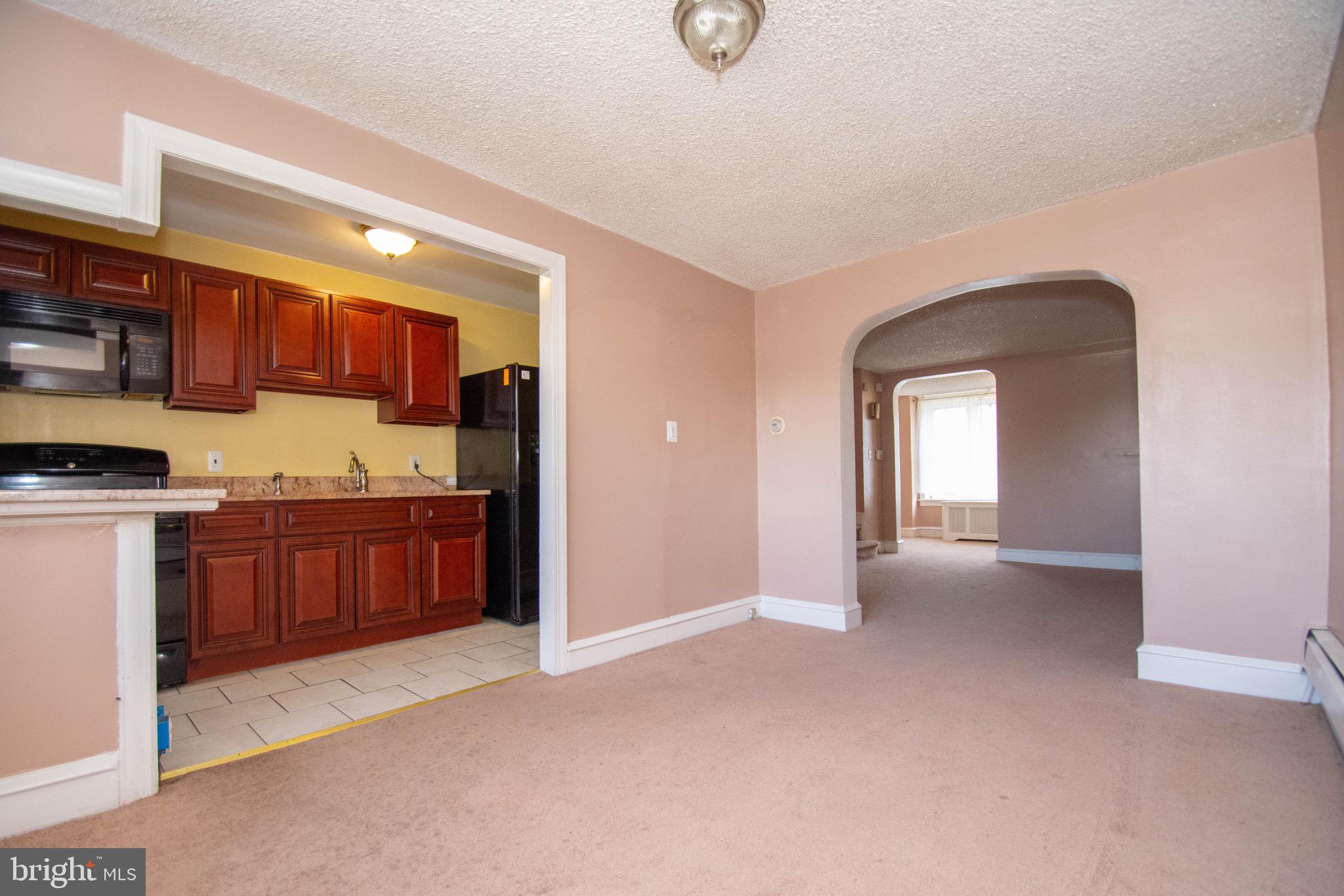 534 Glendale Road Upper Darby, PA 19082 - Photo 4 of 18 Dining Room