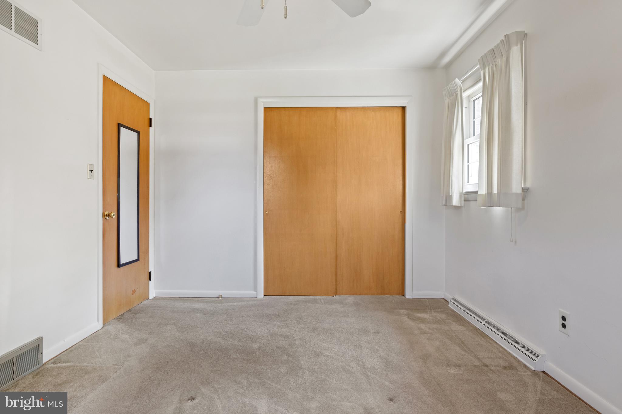 2254 Sycamore Road York, PA 17408 - Photo 25 of 37