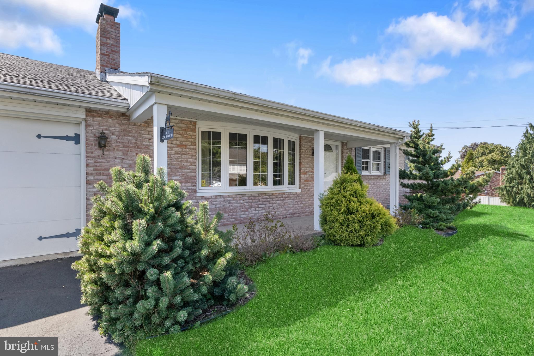 2254 Sycamore Road York, PA 17408 - Photo 6 of 37