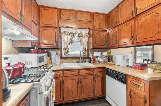 $1,675 | 1913 Amberwood Court, Griffin, GA 30223