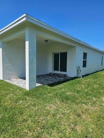$449,000 | 3838 Southeast Grant Street, Stuart, FL 34997