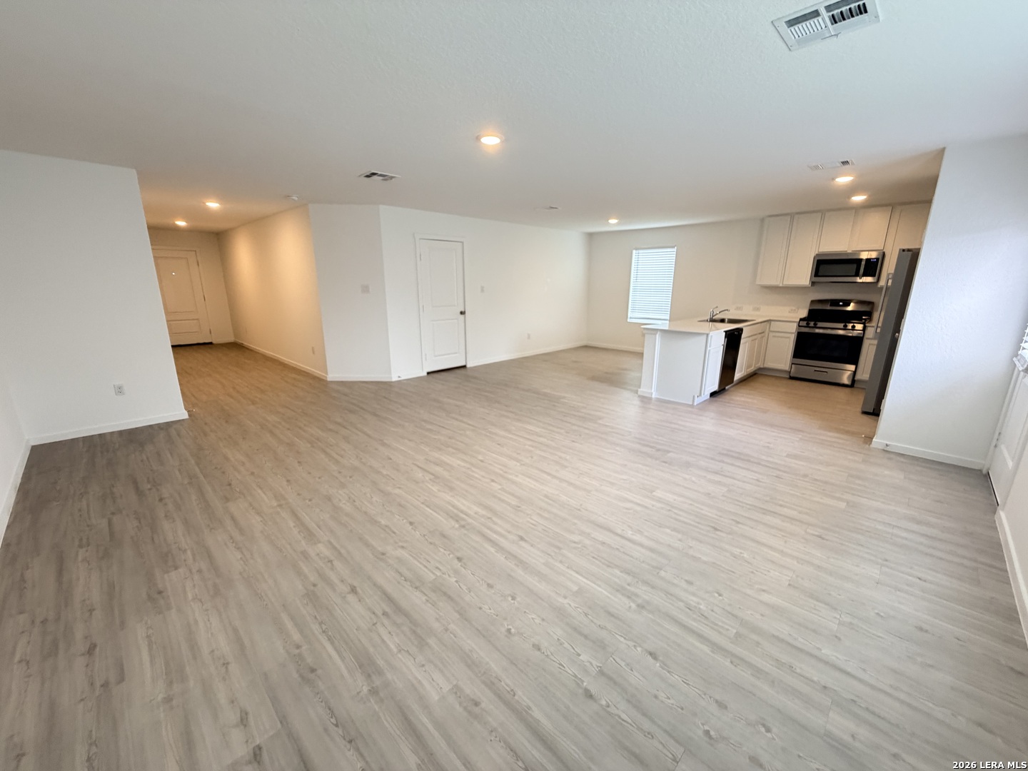 2452 Lost Creek Road New Braunfels, TX 78130 - Photo 4 of 19