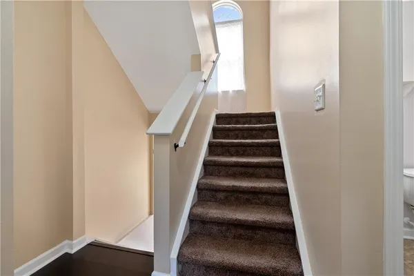 $255,000 | 3202 Canterbury Drive, Imperial, PA 15126
