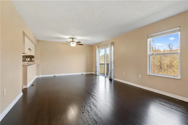 $255,000 | 3202 Canterbury Drive, Imperial, PA 15126