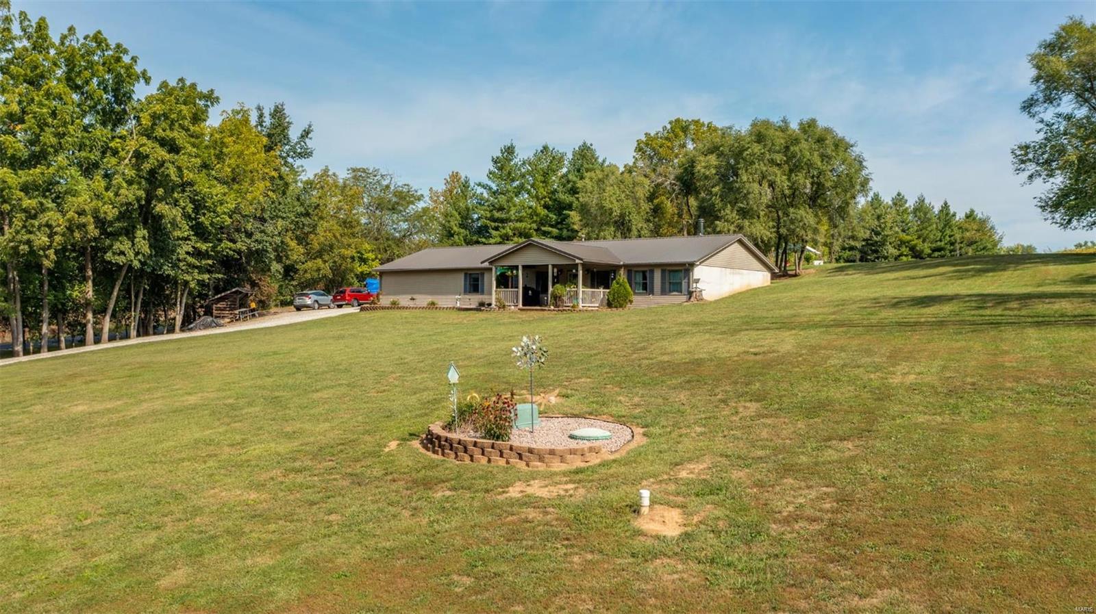 26526 Range Line Road Jerseyville, IL 62052 - Photo 4 of 27