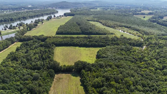 $11,000,000 | 2521 Old Ferry Road, Bath Springs, TN 38311