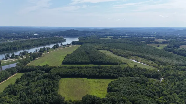 $11,000,000 | 2521 Old Ferry Road, Bath Springs, TN 38311