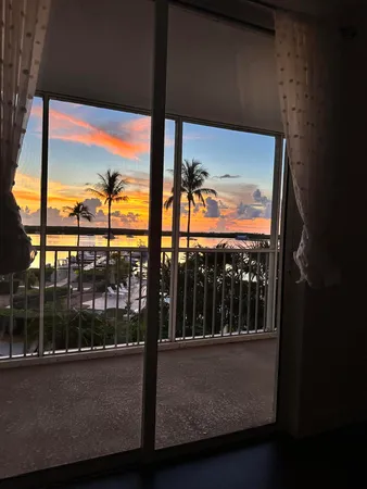 $3,200 | 200 Harborview Drive, Unit 102, Tavernier, FL 33070