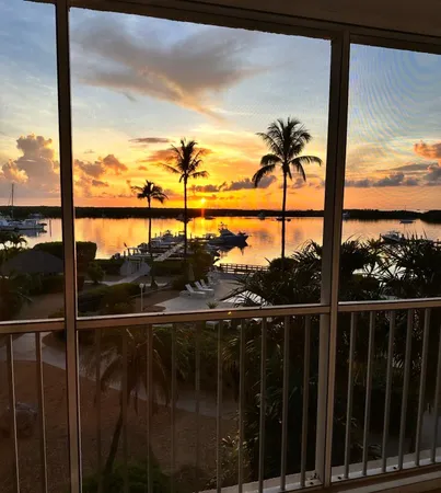 $3,200 | 200 Harborview Drive, Unit 102, Tavernier, FL 33070