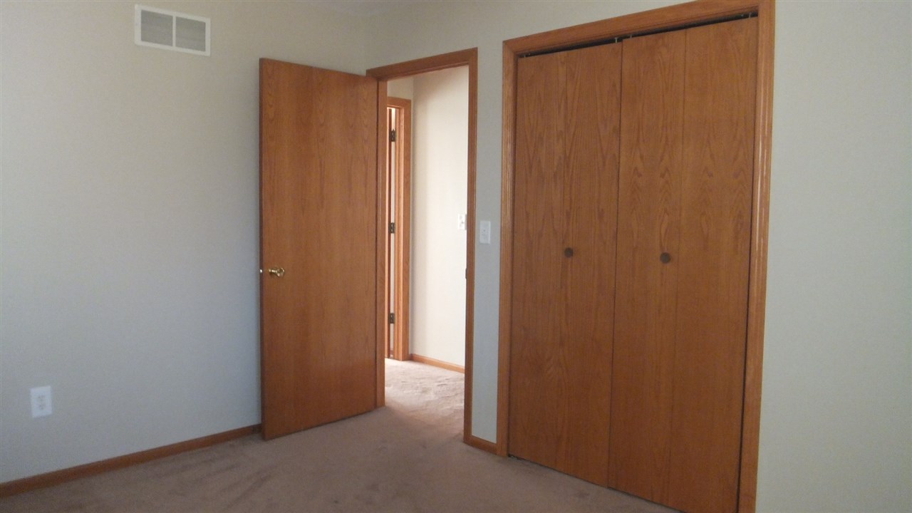 120 Minarette Drive Southwest Poplar Grove, IL 61065 - Photo 13 of 22 a view of a small space