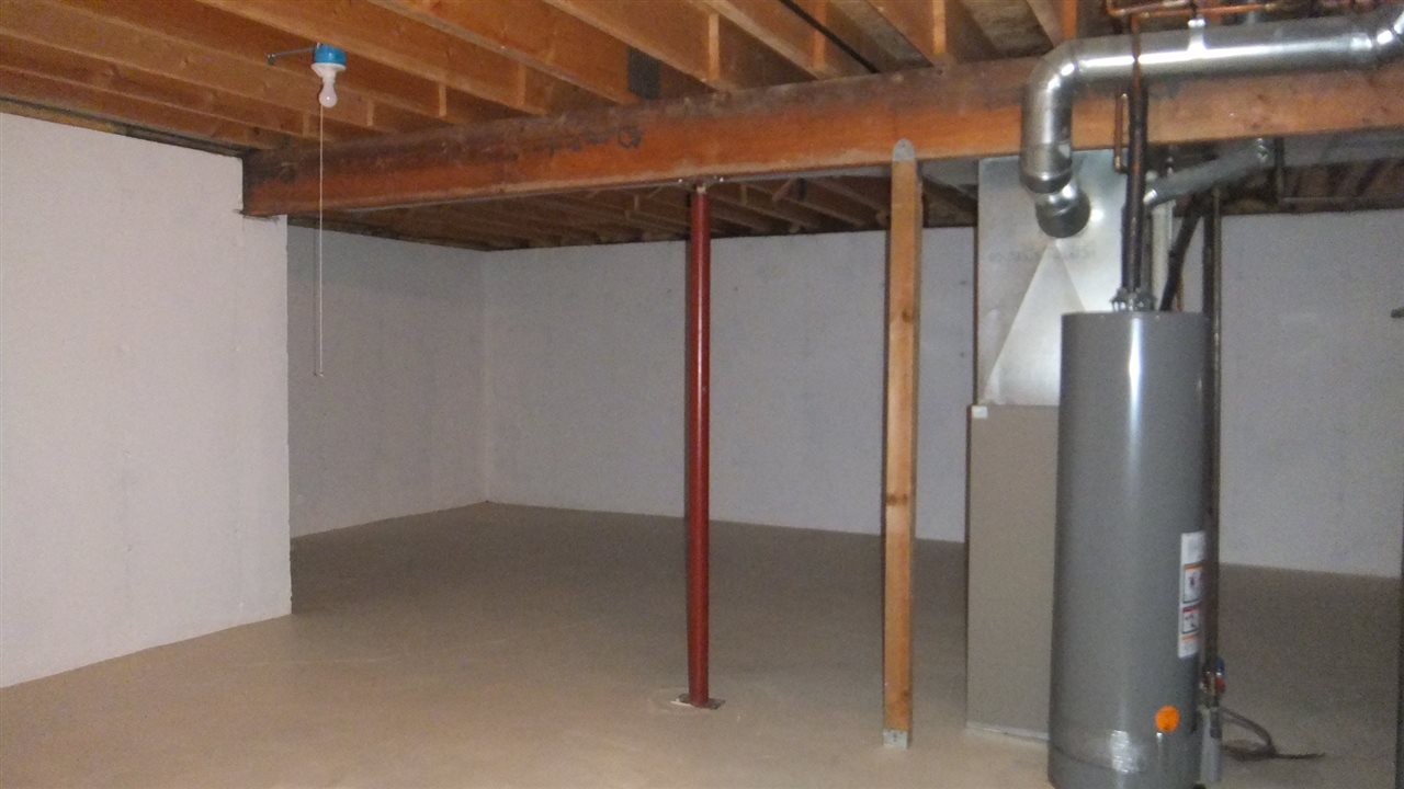 120 Minarette Drive Southwest Poplar Grove, IL 61065 - Photo 22 of 22 a view of a room with racks