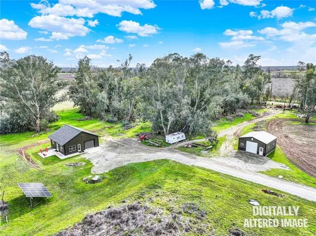 $450,000 | 20506 Corning Road, Corning, CA 96021