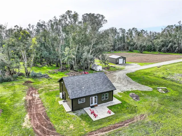 $450,000 | 20506 Corning Road, Corning, CA 96021