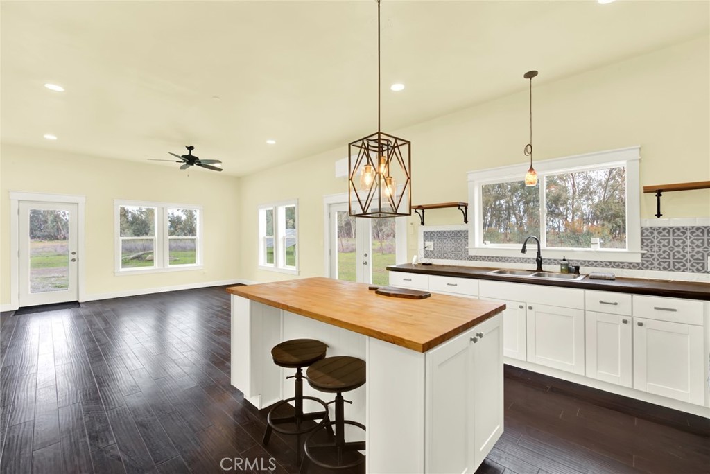 20506 Corning Road Corning, CA 96021 - Photo 13 of 53
