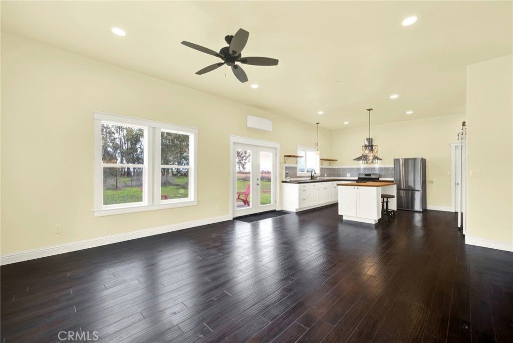 20506 Corning Road Corning, CA 96021 - Photo 15 of 62