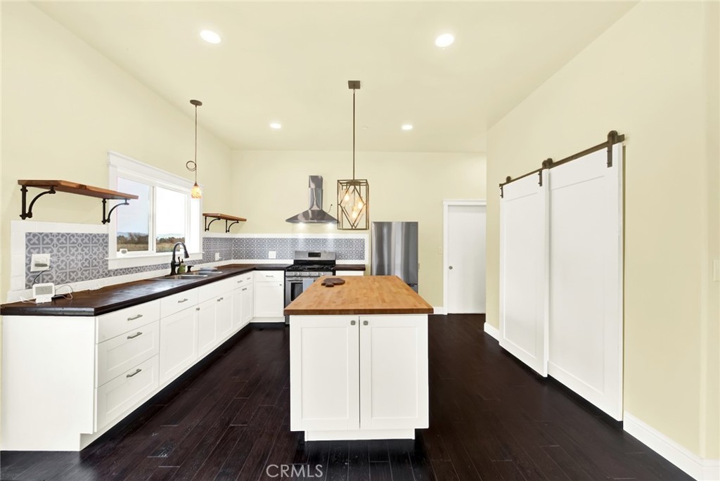 20506 Corning Road Corning, CA 96021 - Photo 17 of 53