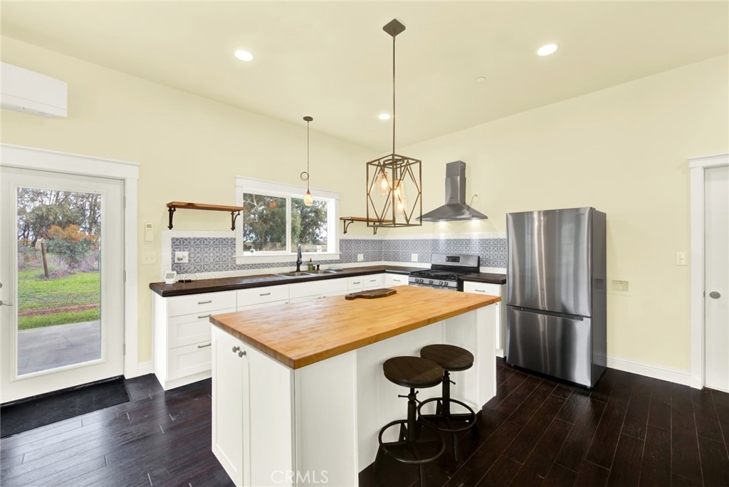 20506 Corning Road Corning, CA 96021 - Photo 19 of 53