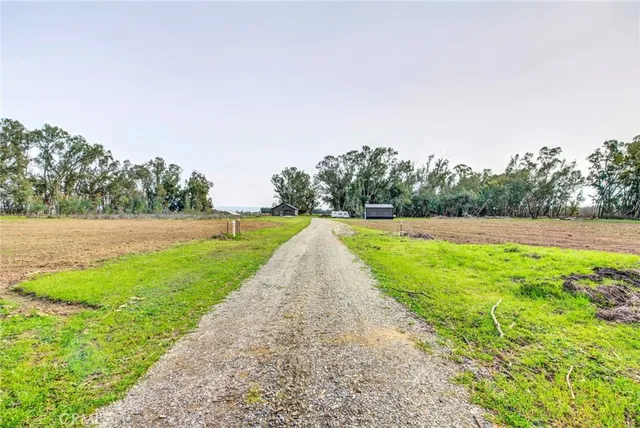$450,000 | 20506 Corning Road, Corning, CA 96021