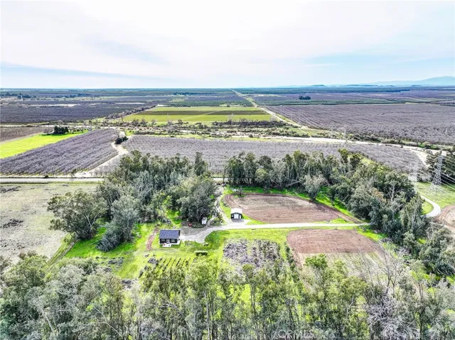 $450,000 | 20506 Corning Road, Corning, CA 96021