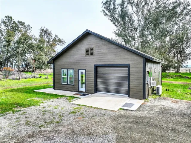 $450,000 | 20506 Corning Road, Corning, CA 96021