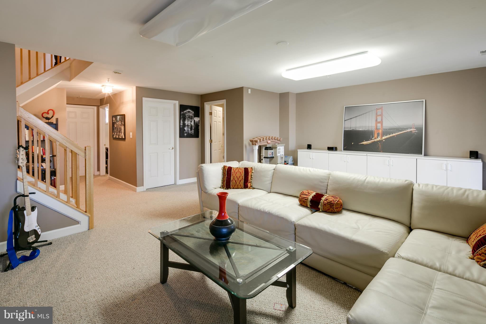 24 Stridesham Court Baltimore, MD 21209 - Photo 22 of 27 Family Room