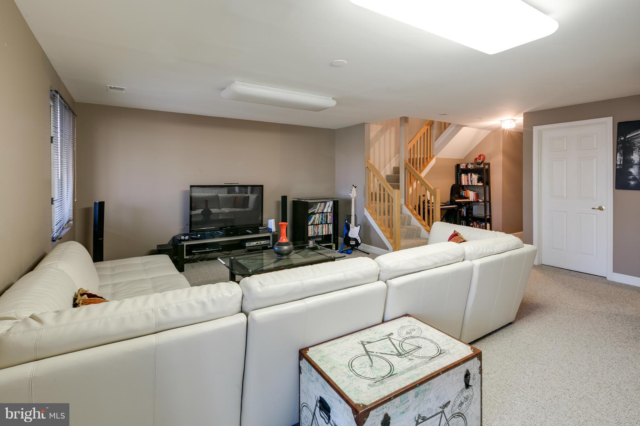 24 Stridesham Court Baltimore, MD 21209 - Photo 24 of 27 Family Room