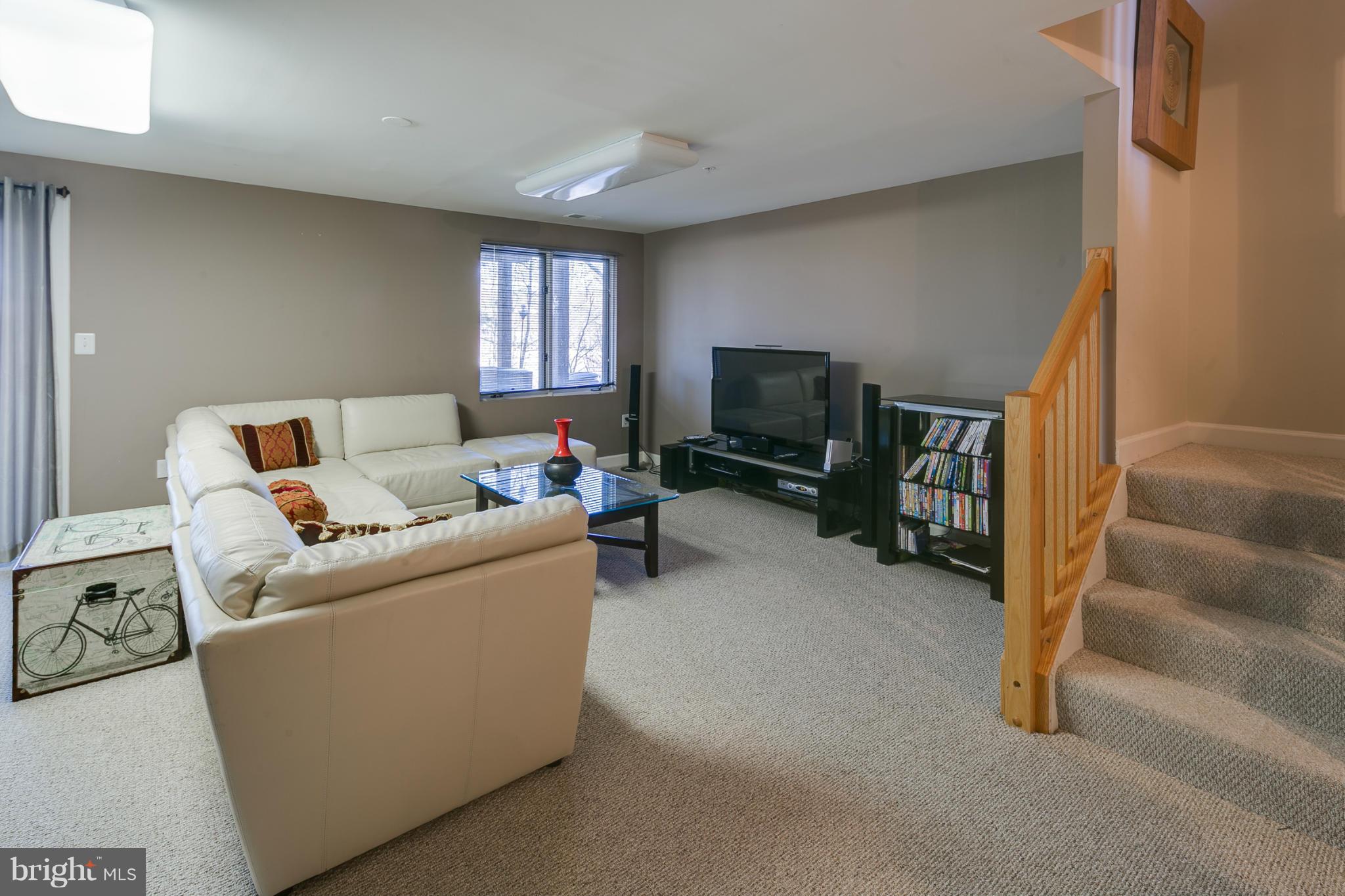 24 Stridesham Court Baltimore, MD 21209 - Photo 25 of 27 Family Room