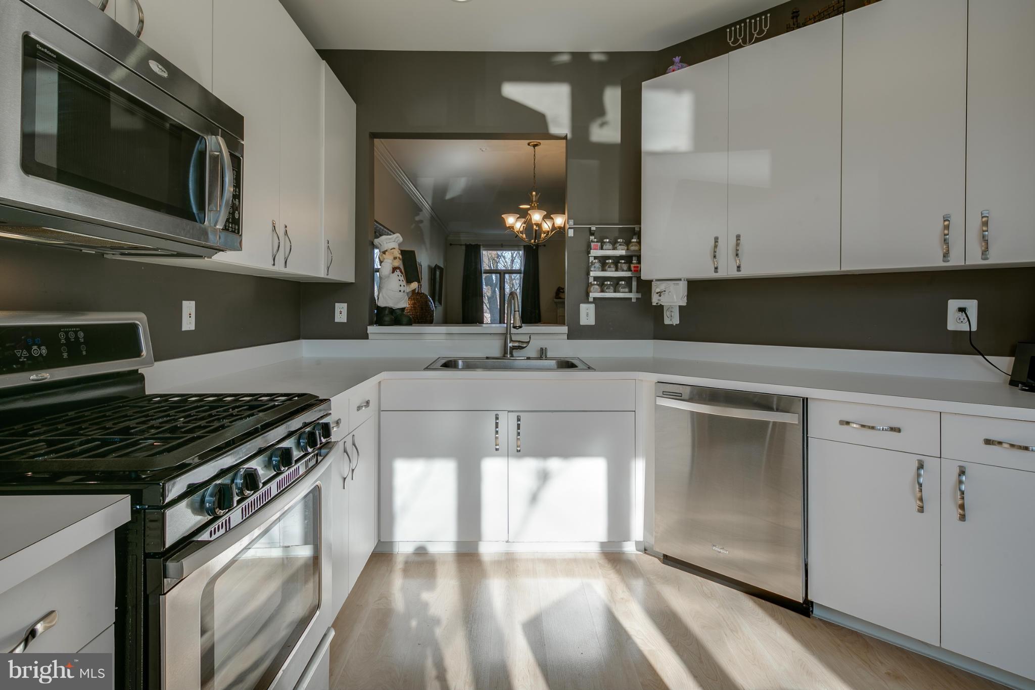 24 Stridesham Court Baltimore, MD 21209 - Photo 8 of 27 Kitchen