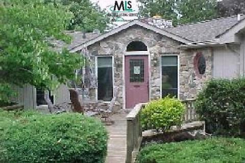 1911 Lakeshore Road Carsonville, MI 48419 - Photo 1 of 6 820901.JPG