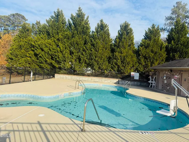 $314,900 | 228 Ridgemoore Court, Four Oaks, NC 27524