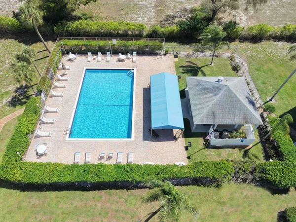 $2,300 | 5500 Northwest 2nd Avenue, Unit 519, Boca Raton, FL 33487