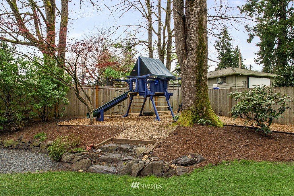 111 236th Place Southwest Bothell, WA 98021 - Photo 21 of 23