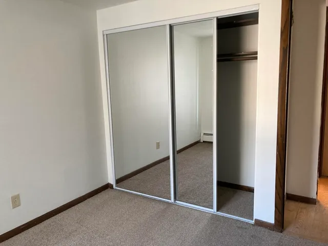 $1,295 | 1315 East Elmdale Court, Shorewood, WI 53211