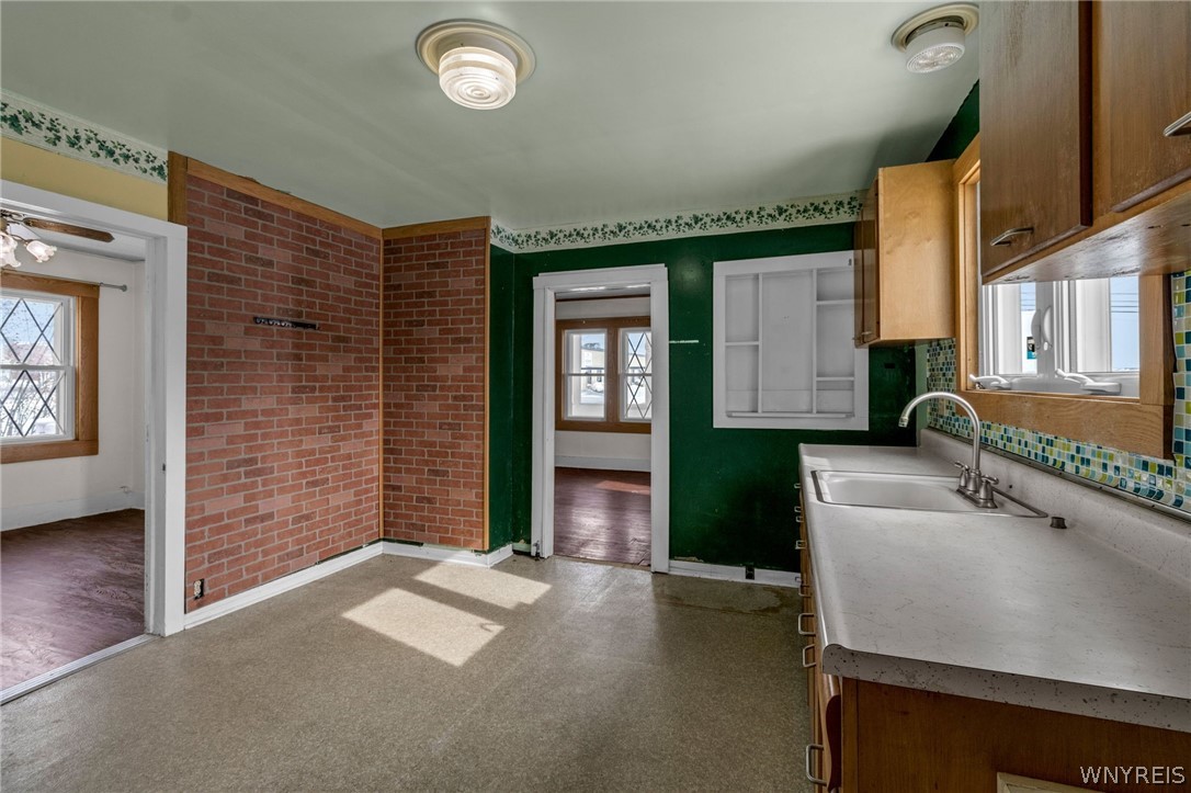 188 Cayuga Road Cheektowaga, NY 14225 - Photo 16 of 31