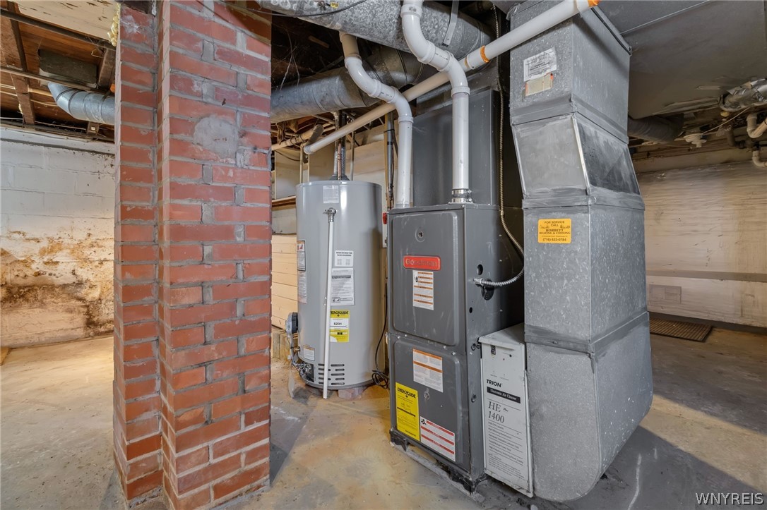 188 Cayuga Road Cheektowaga, NY 14225 - Photo 28 of 31