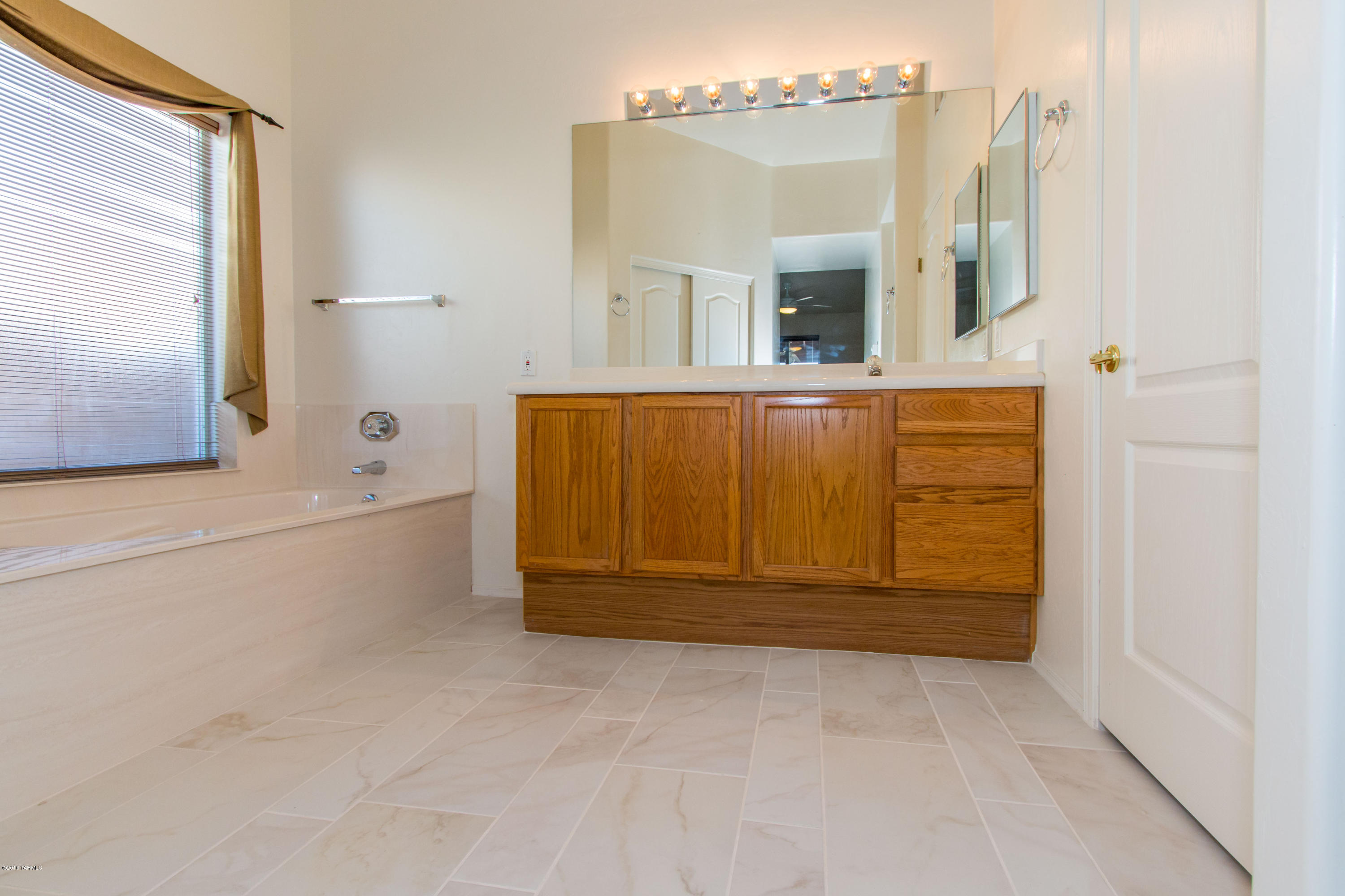 11360 North Sawtooth Road Tucson, AZ 85737 - Photo 16 of 31