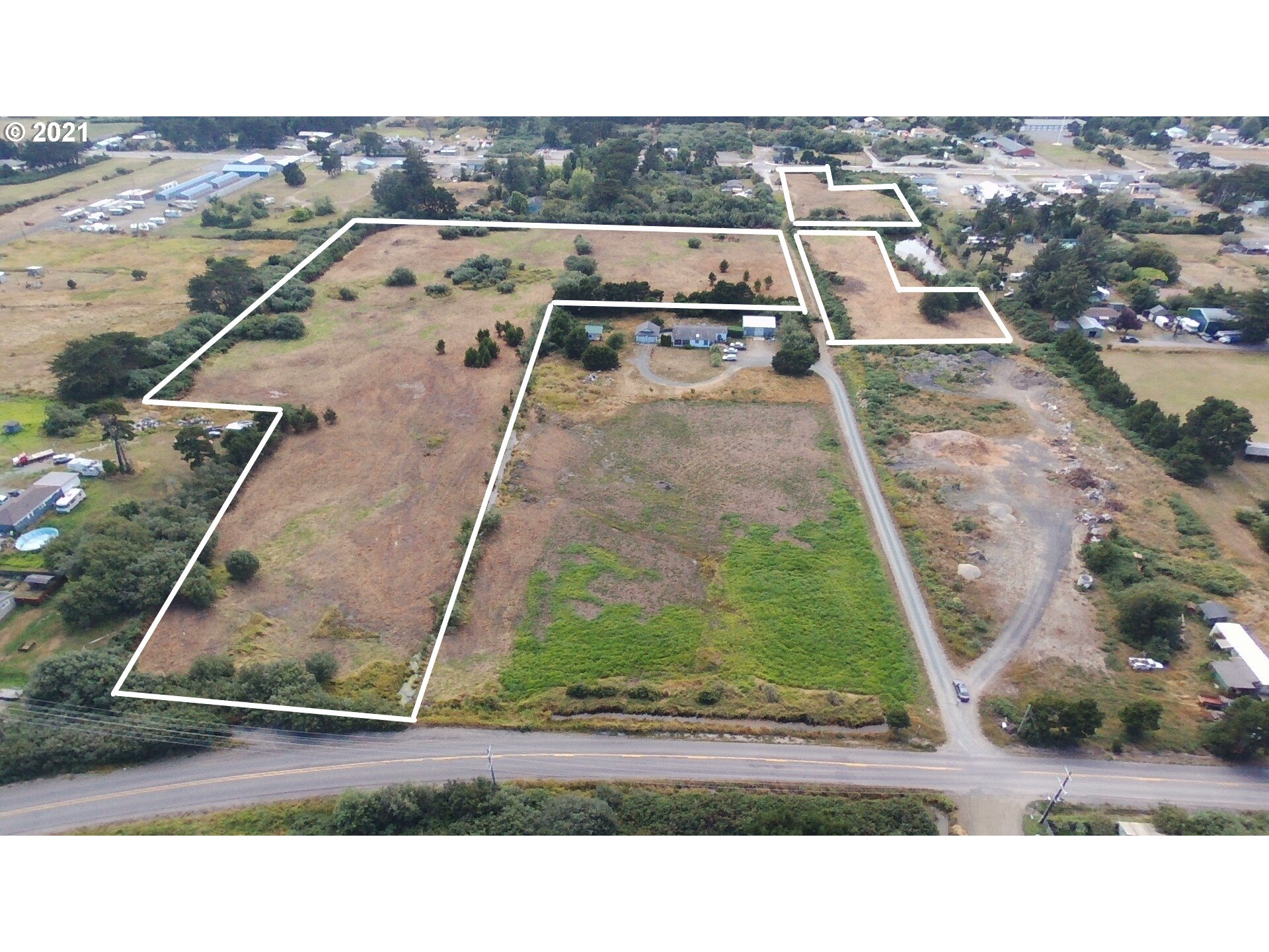 20th Street Bandon, OR 97411 - Photo 3 of 10 Gallery Image 3