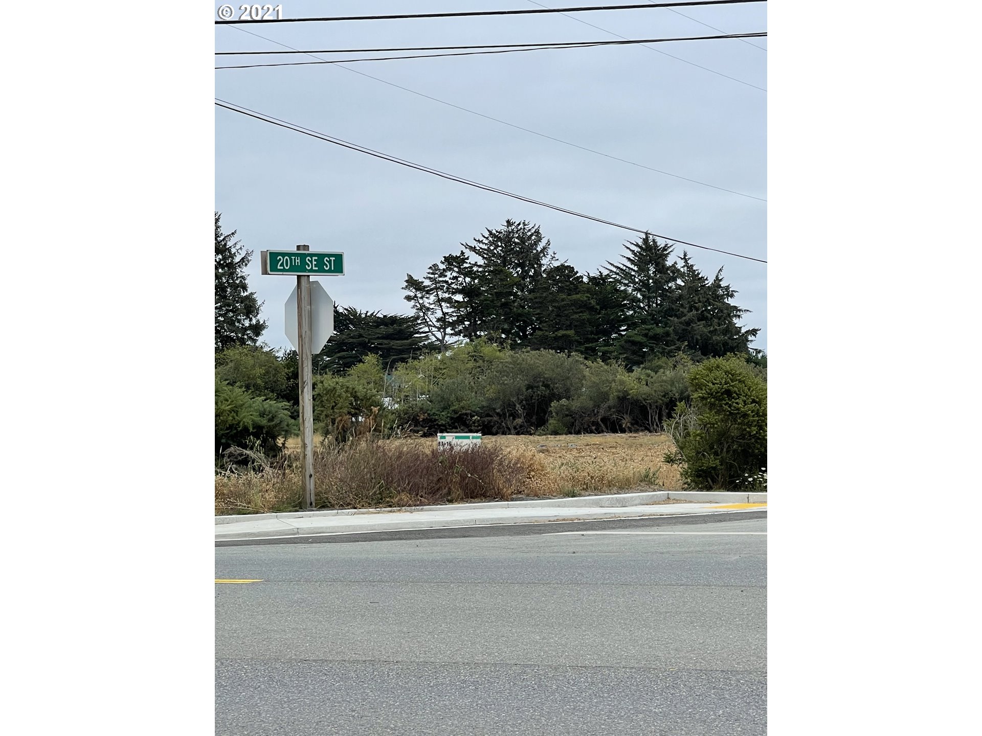 20th Street Bandon, OR 97411 - Photo 4 of 10 Gallery Image 4