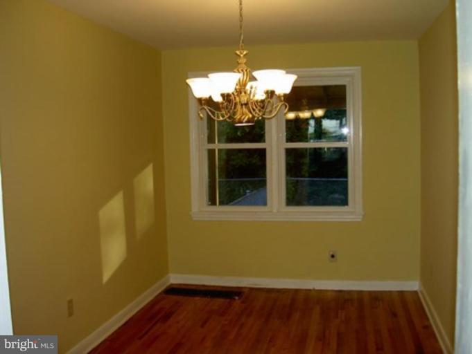 2522 Terra Firma Road Baltimore, MD 21225 - Photo 3 of 26 Dining Room
