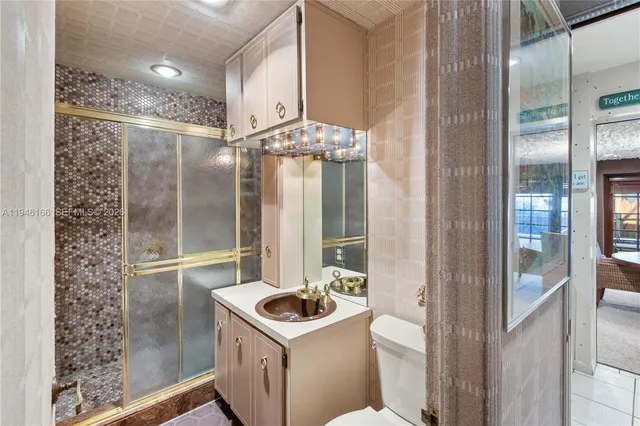 $1,448,000 | 8115 Southwest 92nd Court, Miami, FL 33173