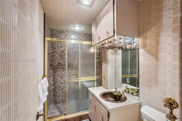 $1,448,000 | 8115 Southwest 92nd Court, Miami, FL 33173