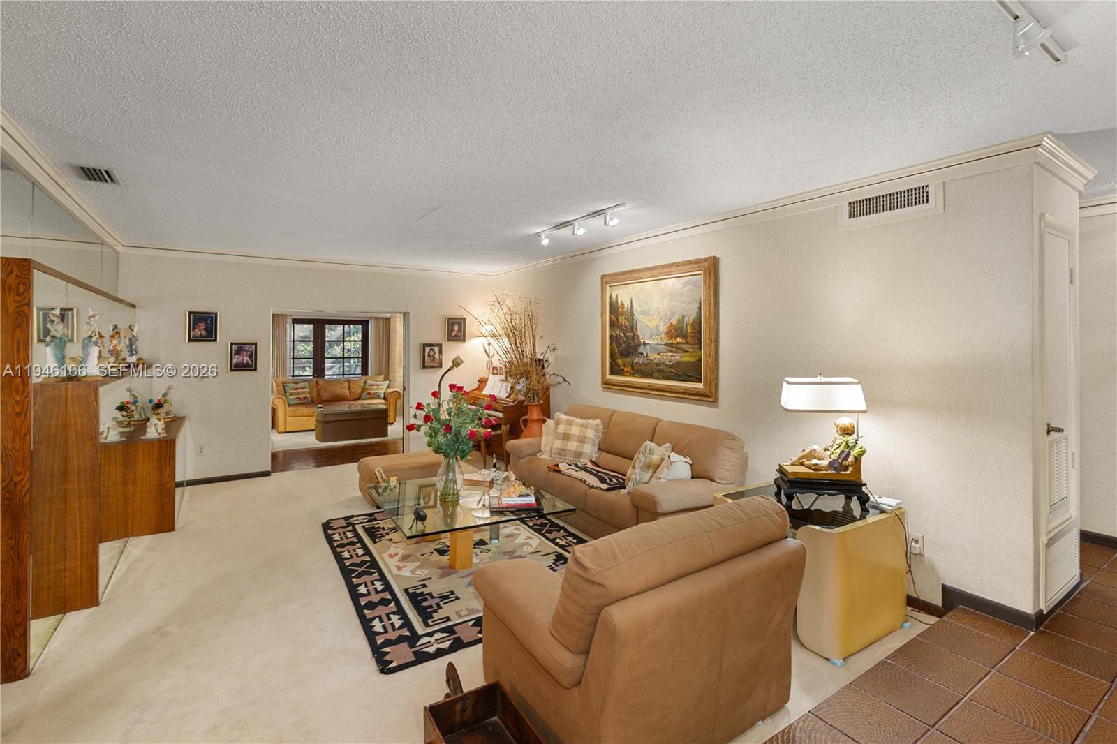 8115 Southwest 92nd Court Miami, FL 33173 - Photo 5 of 50